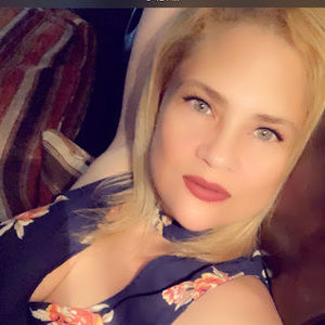 Meet your Posher, Idalia